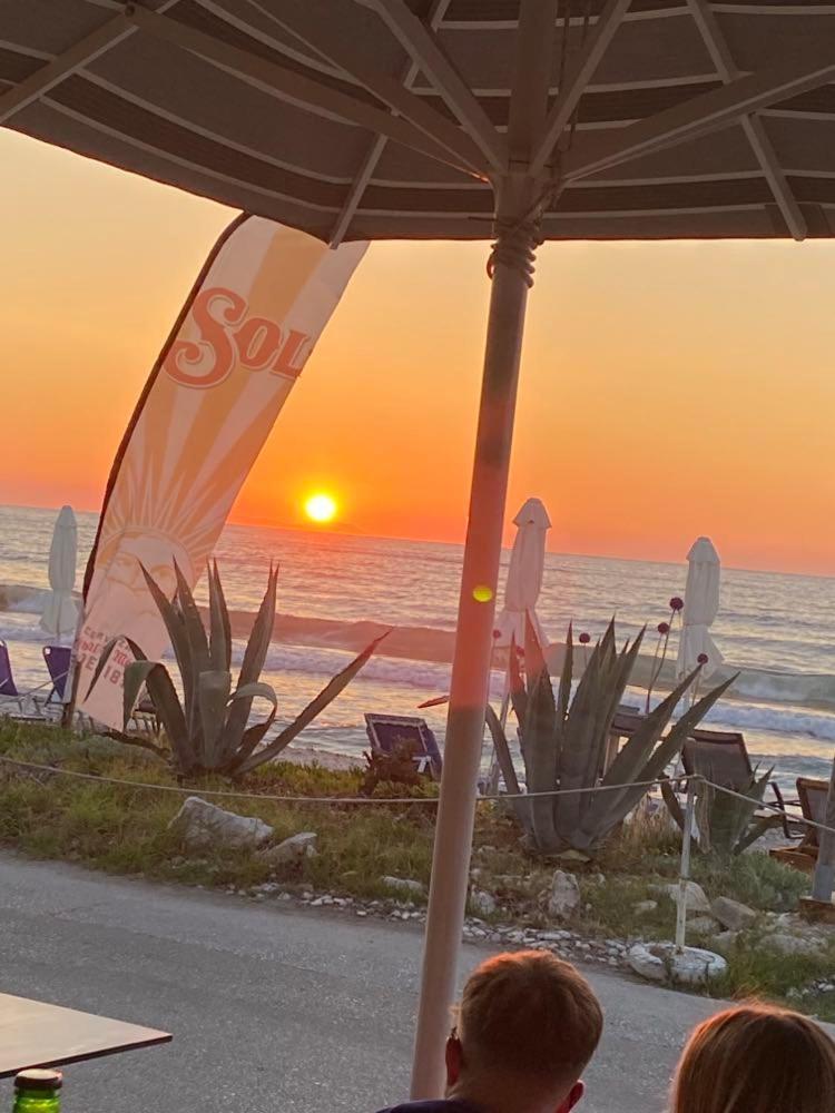 Kormoranos Beach Acharavi  Dış mekan fotoğraf
